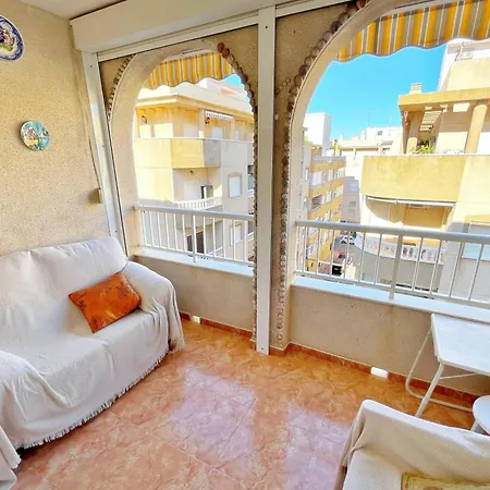 Naufragos - Close To The In Torrevieja